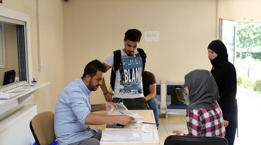 Kb&uuml;&rsquo; De Uluslararası &Ouml;ğrenci Kayıtları Başladı