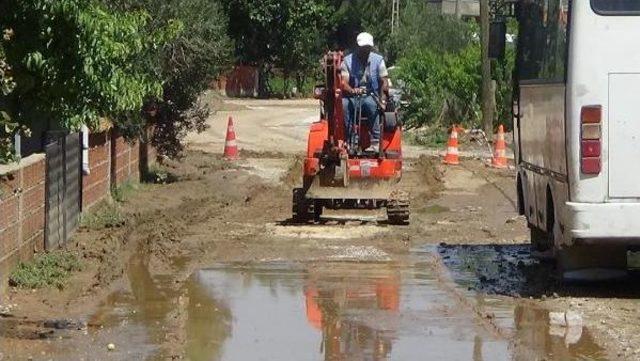 Çanakkale Valisi Tavlı'dan Selzedelere Ziyaret