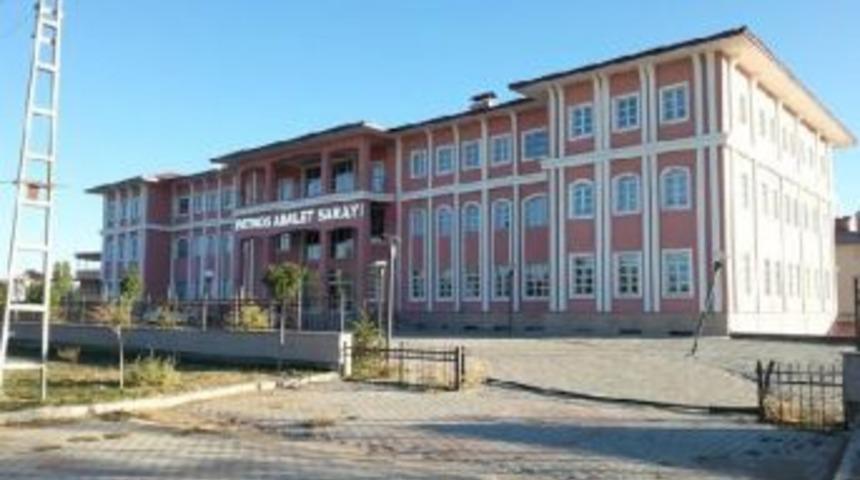 Boşanma Davası &Ccedil;ıkışı Silahlı Saldırı: 1 &Ouml;l&uuml;, 3 Yaralı