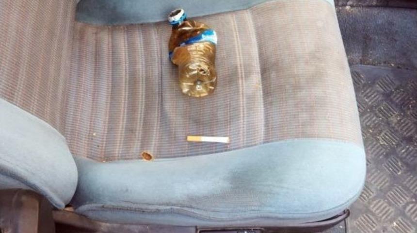 Lise &Ouml;n&uuml;ndeki Ş&uuml;pheli Otomobilden Bonzai &Ccedil;ıktı