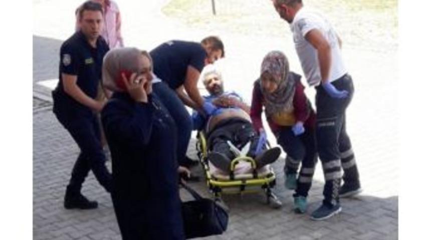 Adliye &Ccedil;ıkışı Silahlı Saldırı: 1 &Ouml;l&uuml;, 3 Yaralı