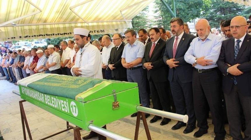 Bakan Eroğlu, İbrahim Yurdunuseven&rsquo;in Annesinin Cenazesine Katıldı
