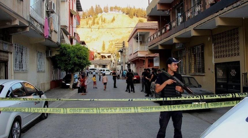 Hatay&rsquo;da Pompalı Dehşeti: 2 &Ouml;l&uuml;, 1 Yaralı