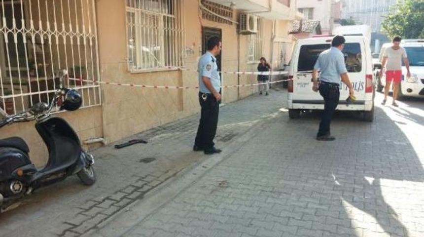 İşten &Ccedil;ıkarılan Gen&ccedil; Dehşet Sa&ccedil;tı: 2 &Ouml;l&uuml;, 1 Yaralı