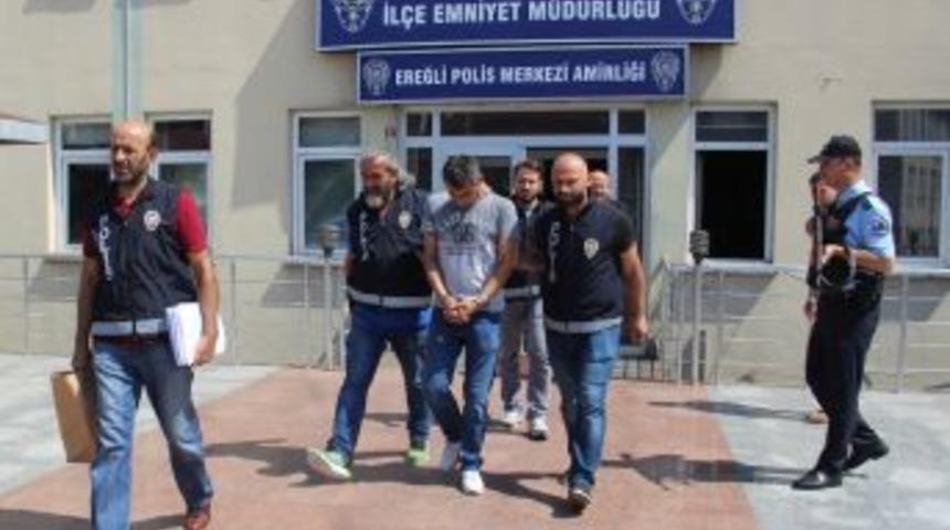 Eşinin Aracına Bomba S&uuml;s&uuml; Verilmiş D&uuml;zenek Yerleştiren Koca Tutuklandı