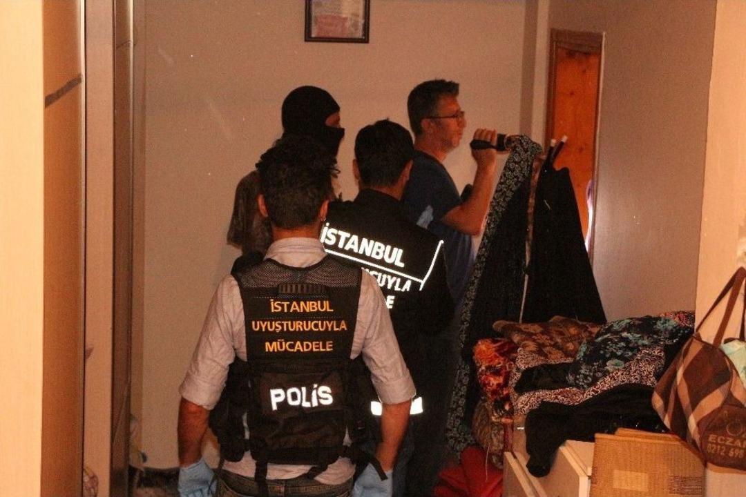 İstanbul&rsquo;da Helikopter Destekli &lsquo;torbacı&rsquo; Operasyonu