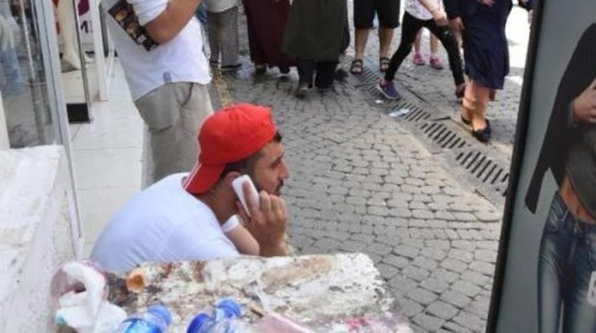 Bu G&ouml;r&uuml;nt&uuml;ler Tarihi &Ccedil;arşıya Yakışmıyor