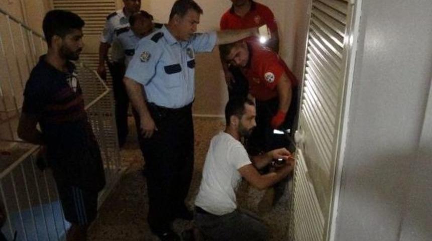 Ayrılmak Istediği Gen&ccedil; Kız Intihara Kalkışınca Sinir Krizi Ge&ccedil;irdi