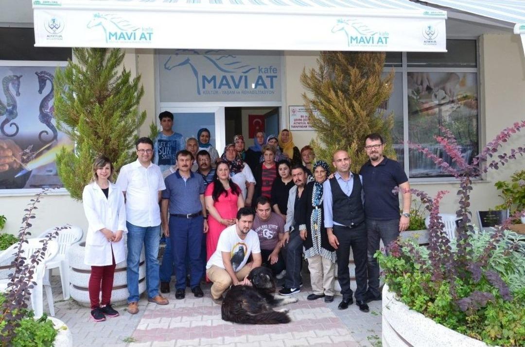 (&ouml;zel Haber) Şizofreni Hastaları Yemek Yaparak Şifa Buluyor