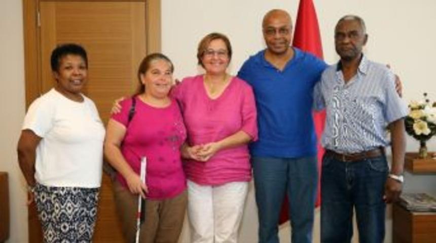 Afro-t&uuml;rkler Pekdaş&rsquo;a Konuk Oldu