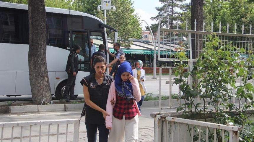 Fet&ouml; Ş&uuml;phelisi 10 Kişi Adliyeye Sevk Edildi