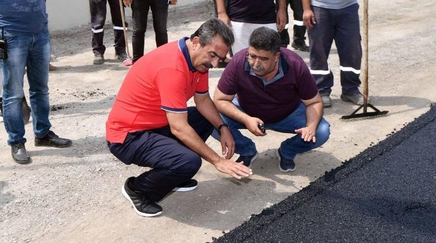 &Ccedil;ukurova&rsquo;da Asfalt &Ccedil;alışmaları S&uuml;r&uuml;yor