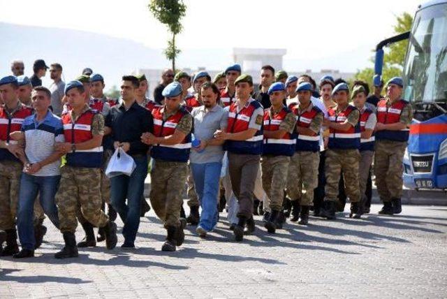 Darbeci Sanıkların Taleplerine Oybirliği Ile Ret 3