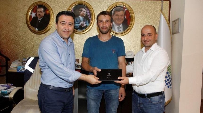 Kaybolan Tabletine Yeniden Kavuştu