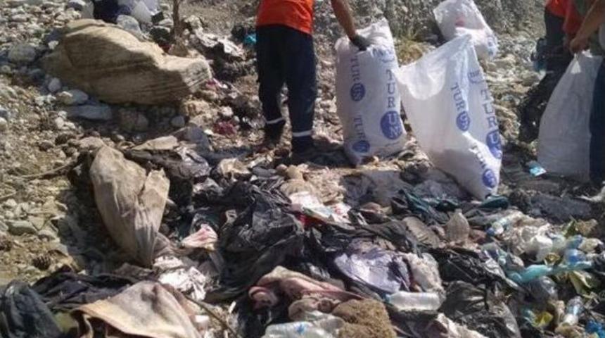 Aydın’da Umut Yolcularından Geriye Kalan Çöpler Temizlendi