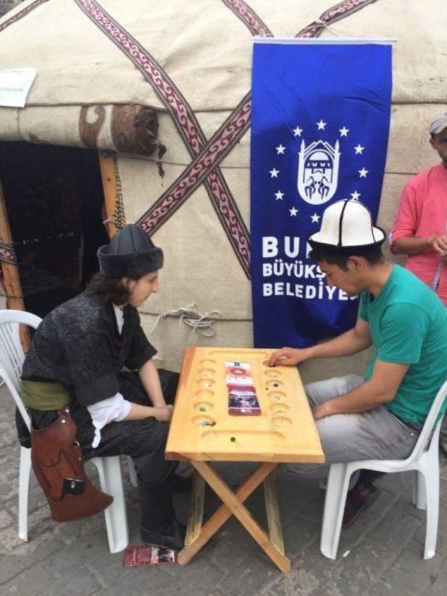 Bursa&rsquo;nın D&ouml;rt Bir Yanına Otağ Kuruldu 2