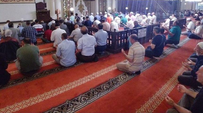 Huzurevi Sakinleri Şehitleri Andı