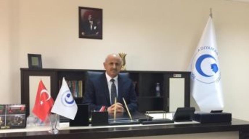 İslami İlimler Fak&uuml;ltesi İslami Ahlakla &Ouml;ğrenci Yetiştirmeyi Hedefliyor