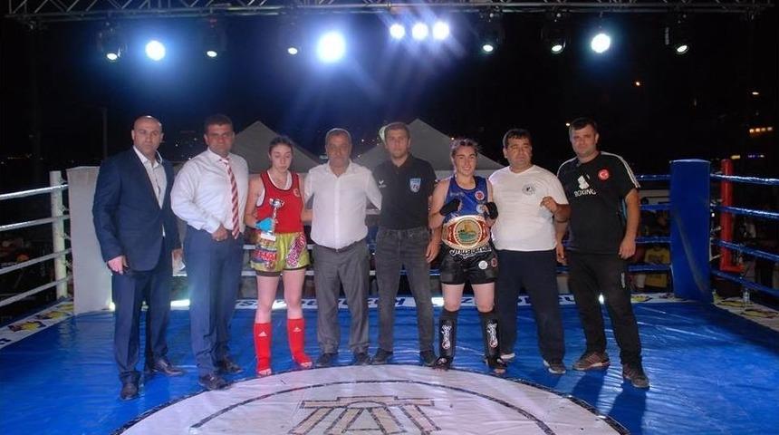 Muay Thai&rsquo;de Altın Kemer Şehzadeler&rsquo;in