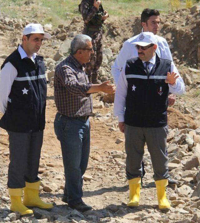 Bitlis Belediyesinden İ&ccedil;me Suyu &Ccedil;alışması 1