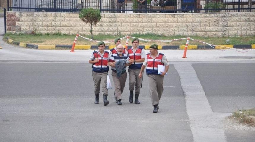 Gömlek Düğmesi Cinayeti Çözdü