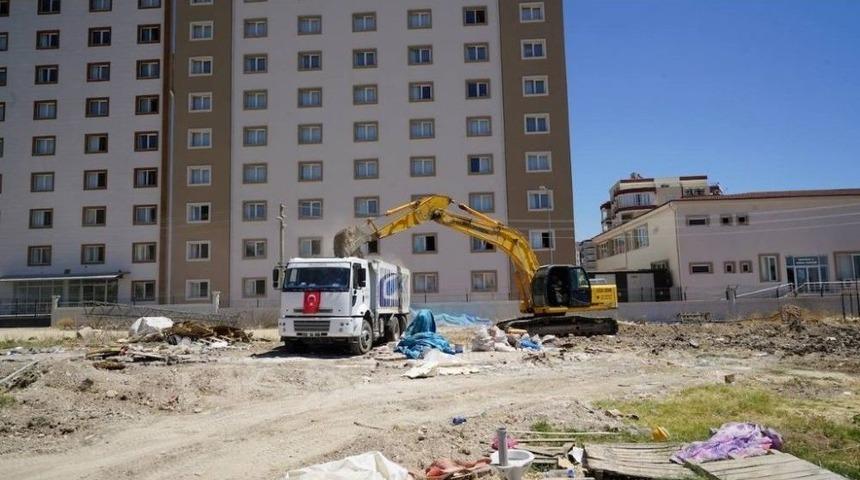 Altınşehir Mahallesine İkinci Taziye Evi Yapılıyor