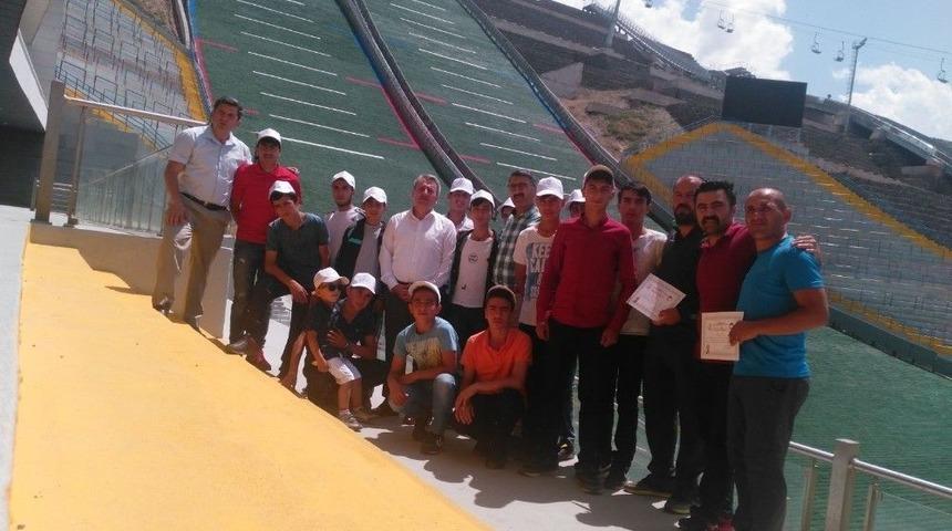 Yakutiye Gen&ccedil;lik Merkezinden Spor Lisesine 25 &Ouml;ğrenci