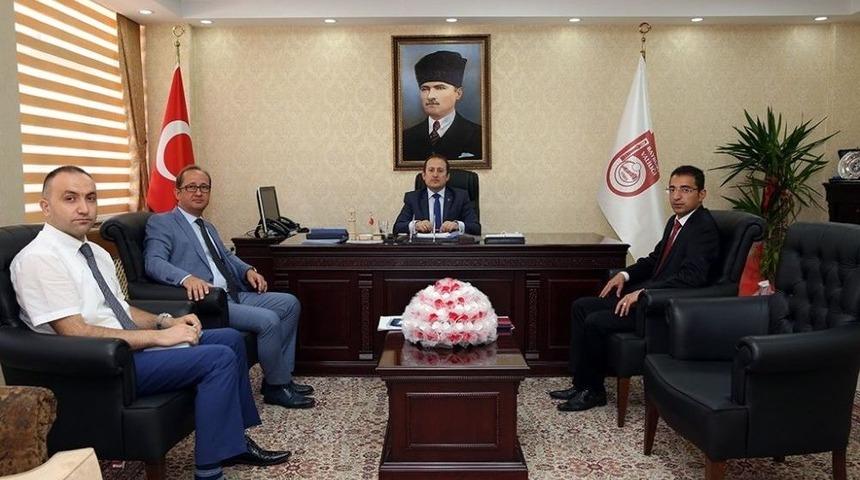 B&ouml;lge M&uuml;d&uuml;rlerinden Vali Pehlivan&rsquo;a Ziyaret