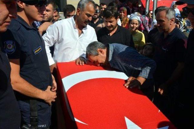  şaka Kurşunu  Kurbanı Polisin Cenazesi Toprağa Verildi 1