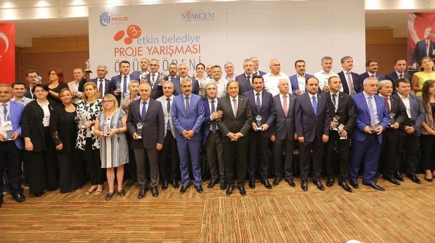 Turgutlu&rsquo;nun Projesine Ankara&rsquo;dan &Ouml;d&uuml;l