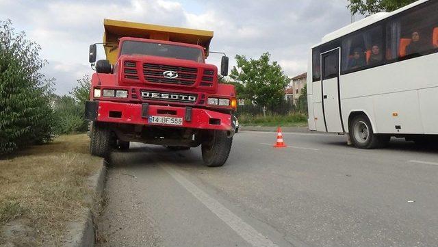 Hurdaya Dönen Araçtan Yaralı Kurtuldu 1
