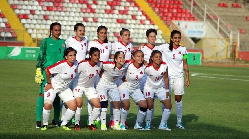 T&uuml;rkiye Kadın Futbol Takımı &Ccedil;in&rsquo;i 5&rsquo;ledi