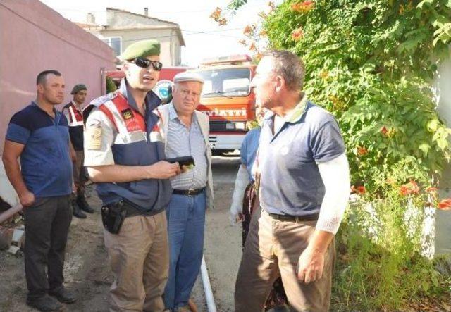 Evde Çıkan Yangını Söndürmek Isteyen Karı-Koca Yaralandı