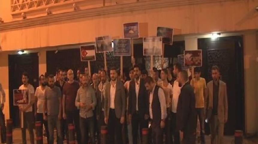 Alperen Ocaklarından Sinagog &Ouml;n&uuml;nde İsrail Protestosu