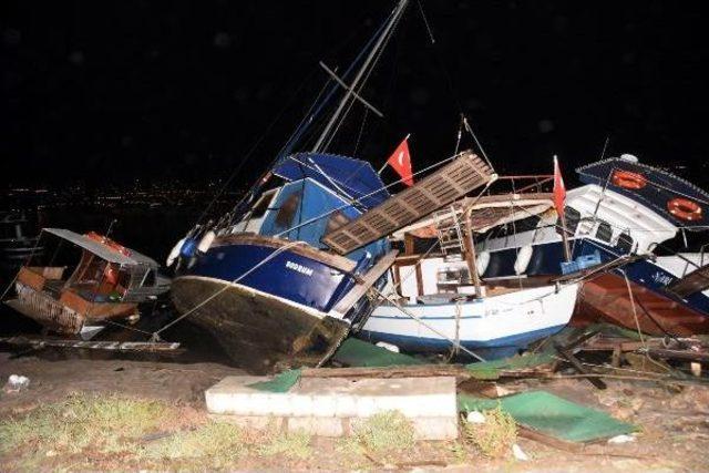 Bodrum Ve Türkiye'nin Batı Bölgesi 6.3 Büyüklüğünde Depremle Sallandı (7)