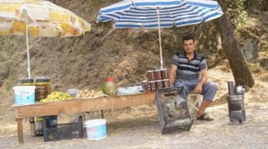 Aydın&rsquo;da &Uuml;retici Yola &Ccedil;ıktı