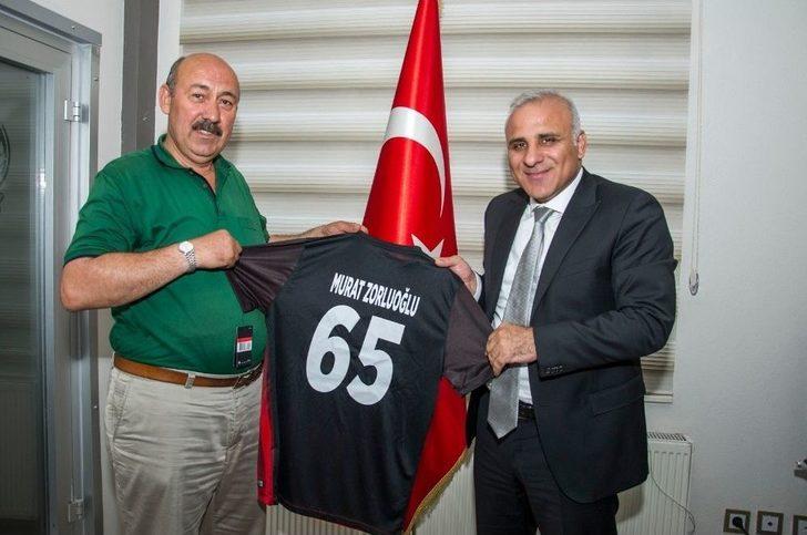 Vali Zorluoğlu’ndan Van Büyükşehir Belediyespor Tesislerine Ziyaret G4