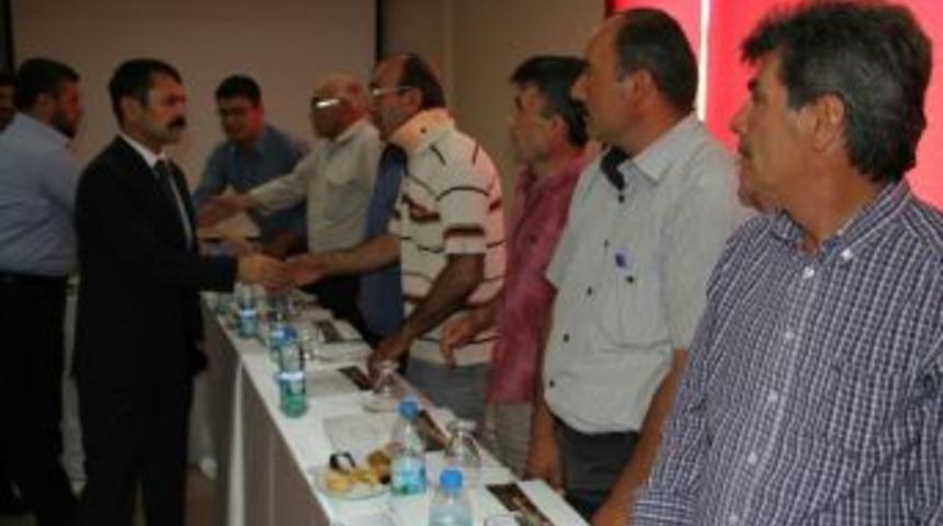 Vali Aktaş Kozaklı’da Köy Muhtarları İle Buluştu