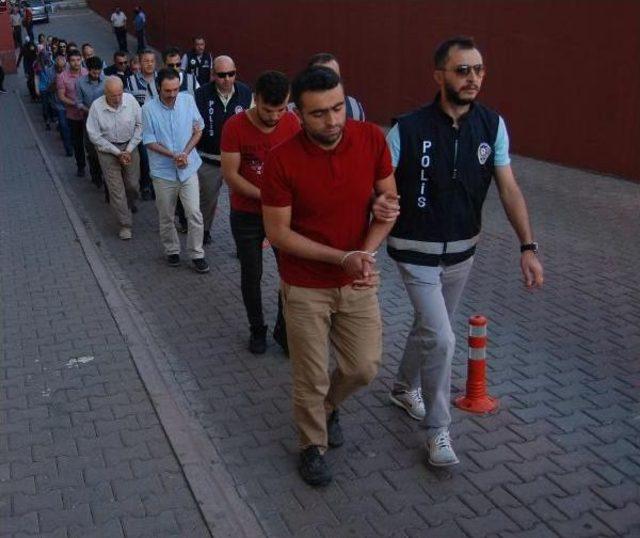 Kayseri'de 21 Fetö Şüphelisi Adliyede