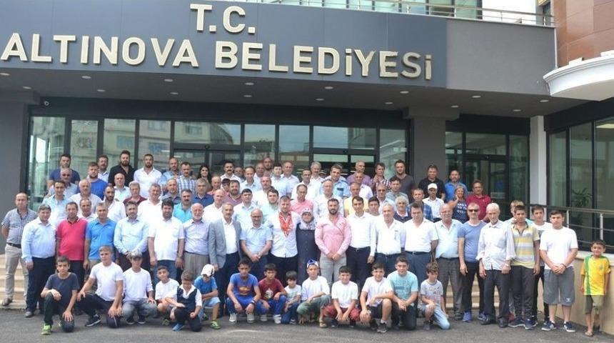 Semih Turgut İ&ccedil;in Altınova&rsquo;da T&ouml;ren