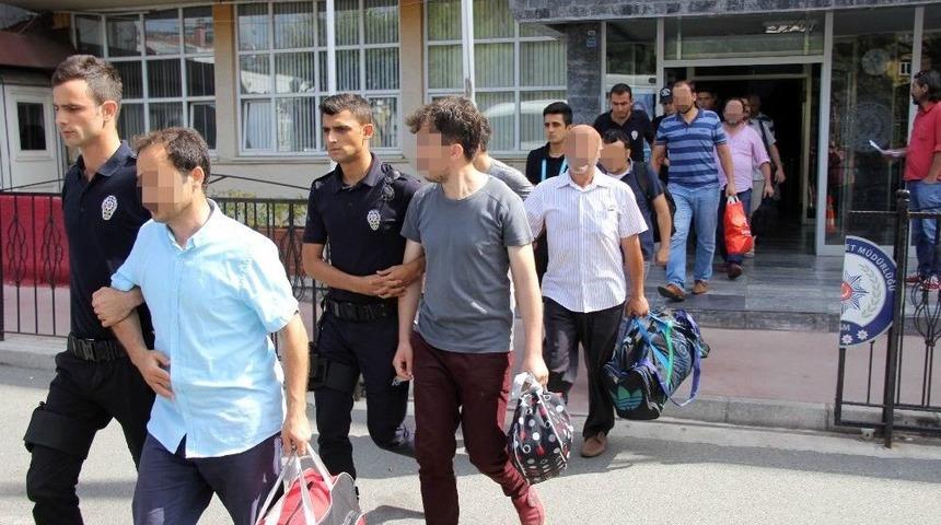 Samsun&rsquo;da Fet&ouml;&rsquo;den 17 Kişi Adliyeye Sevk Edildi