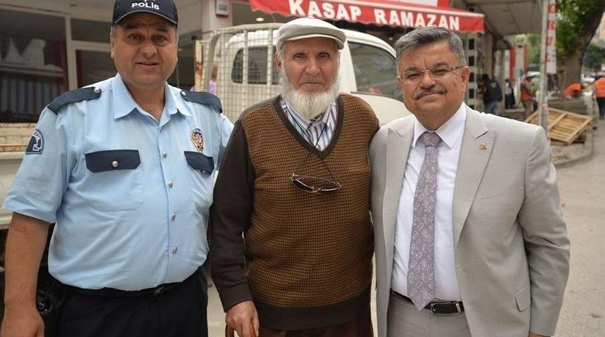 Başkan Yağcı, Kent Merkezinde Bulunan Esnafı Ziyaret Etti