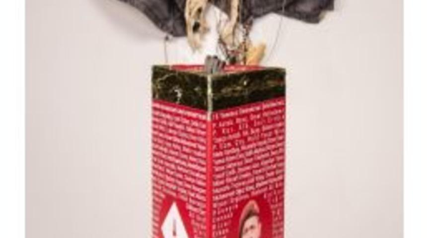 15 Temmuz Şehitleri İ&ccedil;in Havalanan Paraş&uuml;t Demirk&ouml;pr&uuml; Barajı&rsquo;na İndi