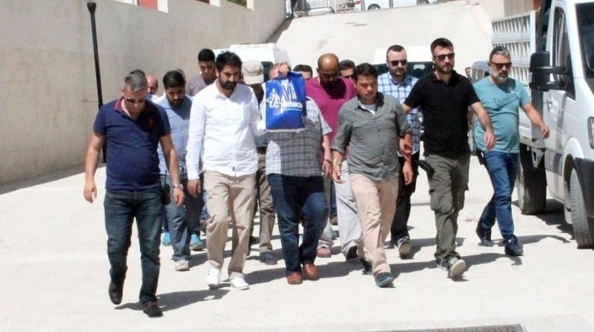 Elazığ&rsquo;da Fet&ouml; Operasyonu: 10 Ş&uuml;pheli Adliyeye Sevk Edildi