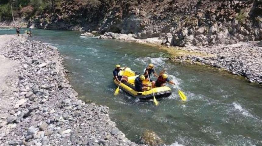 Rafting&ccedil;iler Dalaman'da Buluştu