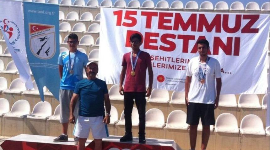 Aydınlı Atıcılar Mersin&rsquo;de 12&rsquo;den Vurdu