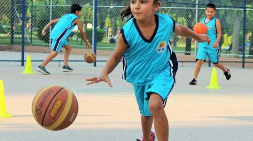 Tatilin Keyfi Yaz Spor Okullarında &Ccedil;ıkıyor