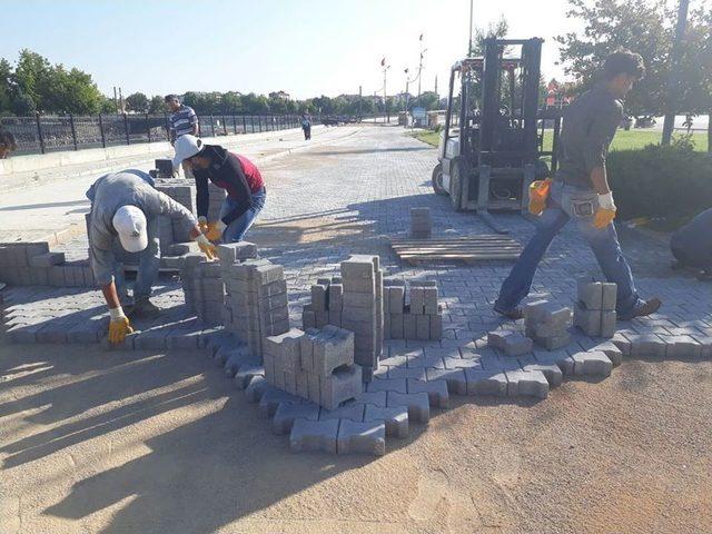 Beyşehir’in En Büyük Parkına Yürüyüş Yolu