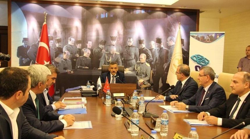 Vali Kaymak: "oka Faaliyet Yelpazesini Geliştirmeli"