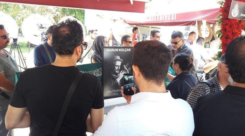 Harun Kol&ccedil;ak, Son Yolcuğuna Uğurlanıyor